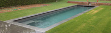 Piscine couloir de nage
